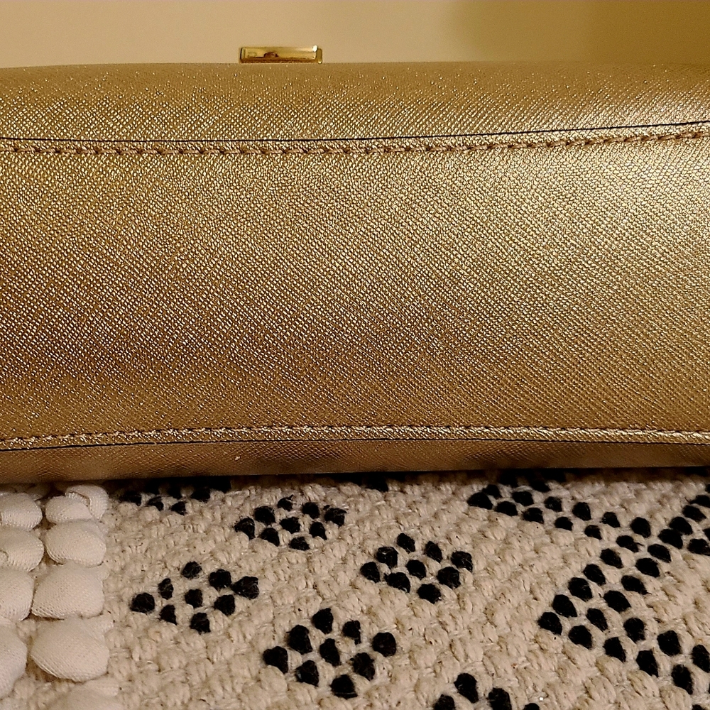 Handbag - Picture 5 of 8